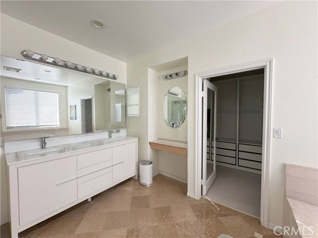 644 Milford, Los Angeles, CA 90042