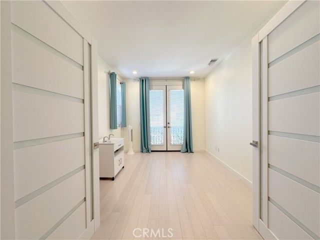 644 Milford, Los Angeles, CA 90042