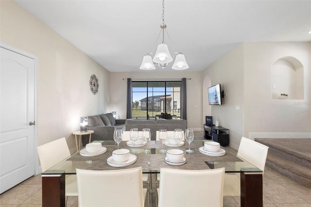 137 ANGELAS AVENUE, Haines City, FL 33844