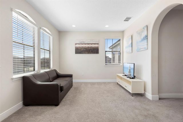 137 ANGELAS AVENUE, Haines City, FL 33844