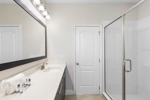 137 ANGELAS AVENUE, Haines City, FL 33844