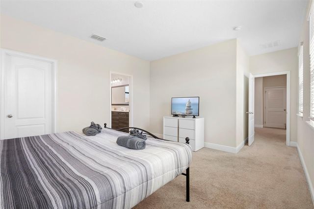 137 ANGELAS AVENUE, Haines City, FL 33844