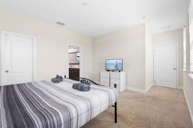 137 ANGELAS AVENUE, Haines City, FL 33844