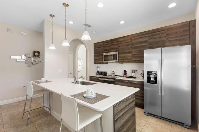 137 ANGELAS AVENUE, Haines City, FL 33844