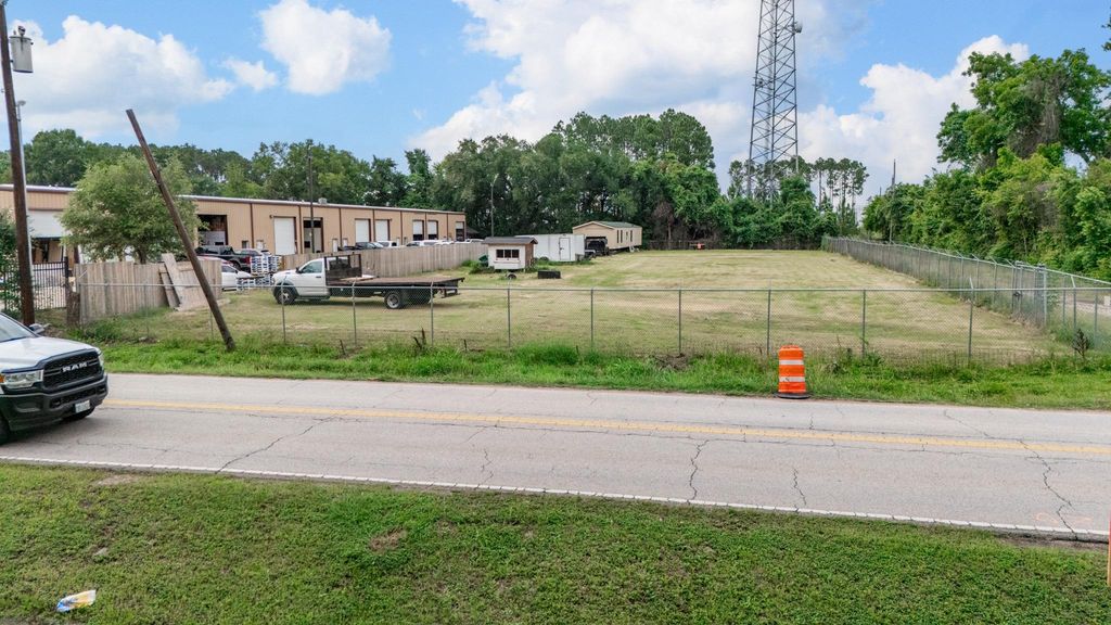 4628 Allum Road, Houston, TX 77045