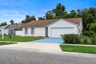 2207 VIENTO STREET, Orlando, FL 32822
