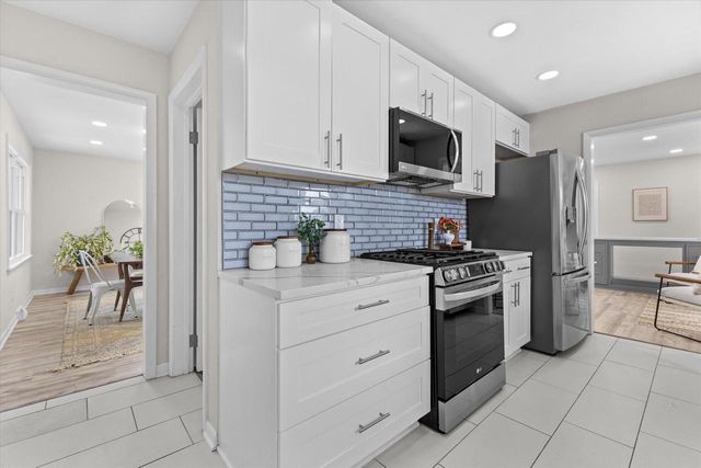 4410 Goleys LANE, Racine, WI 53404