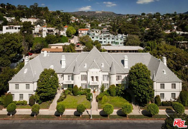 6051 Scenic Avenue, Los Angeles, CA 90068