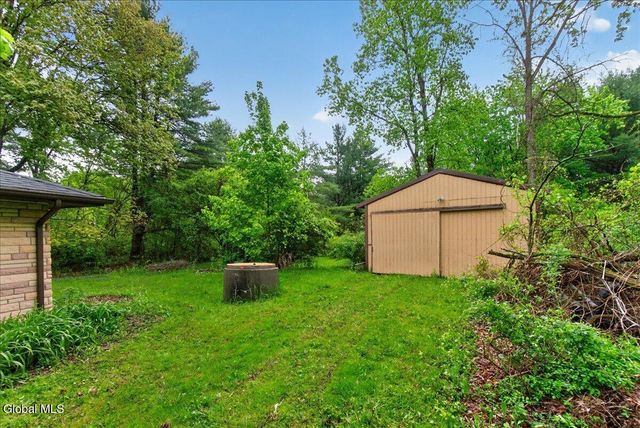 17 Onesquethaw Creek Road, New Scotland, NY 12067