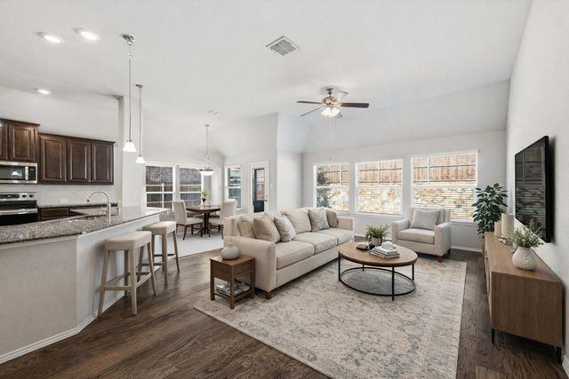 104 Cadyn Drive, Keene, TX 76059