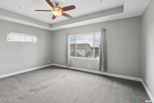7256 Rutha Lane, Lincoln, NE 68516