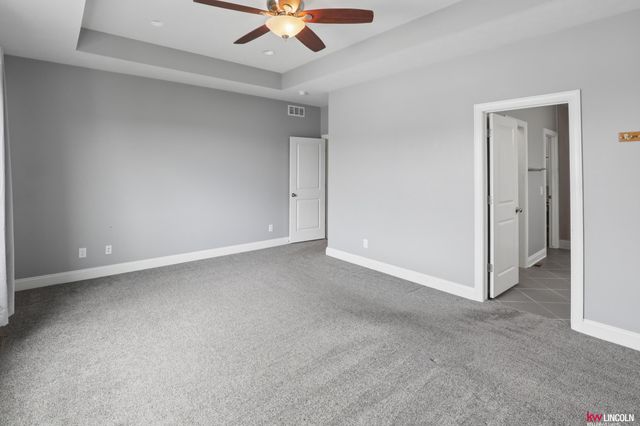 7256 Rutha Lane, Lincoln, NE 68516