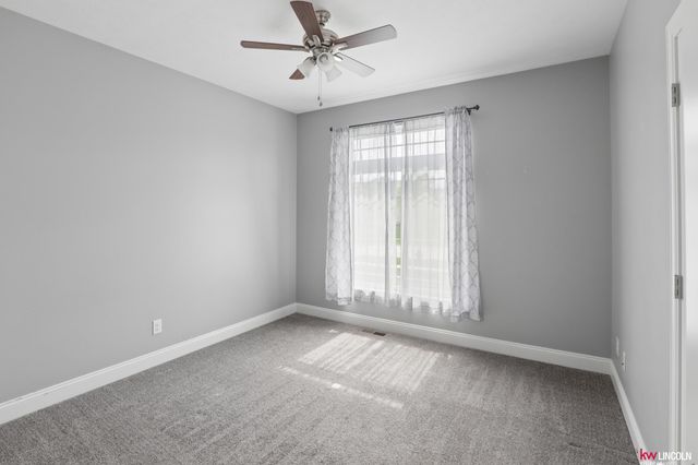 7256 Rutha Lane, Lincoln, NE 68516