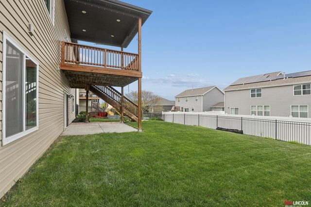 7256 Rutha Lane, Lincoln, NE 68516