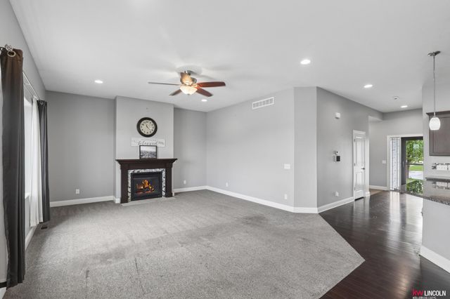 7256 Rutha Lane, Lincoln, NE 68516