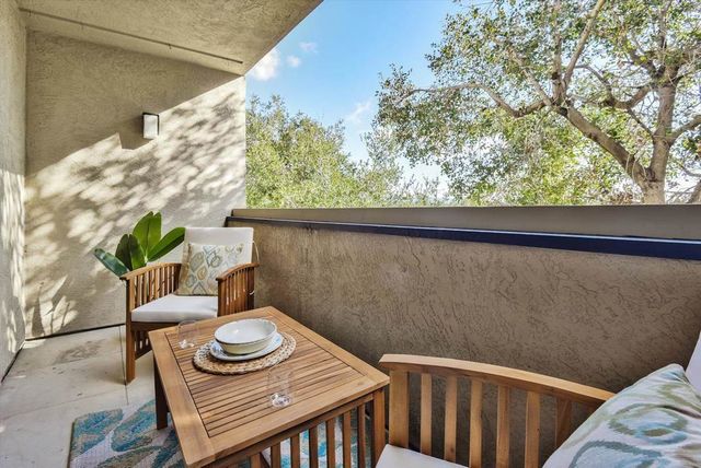 955 955 Shorepoint Ct 216, Alameda, CA 94501