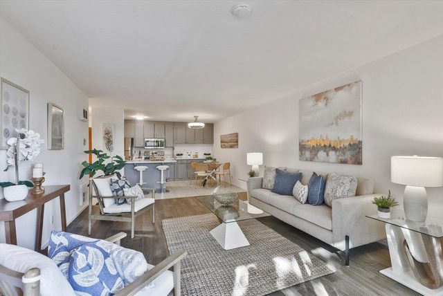 955 955 Shorepoint Ct 216, Alameda, CA 94501