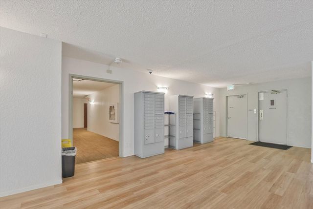 955 955 Shorepoint Ct 216, Alameda, CA 94501