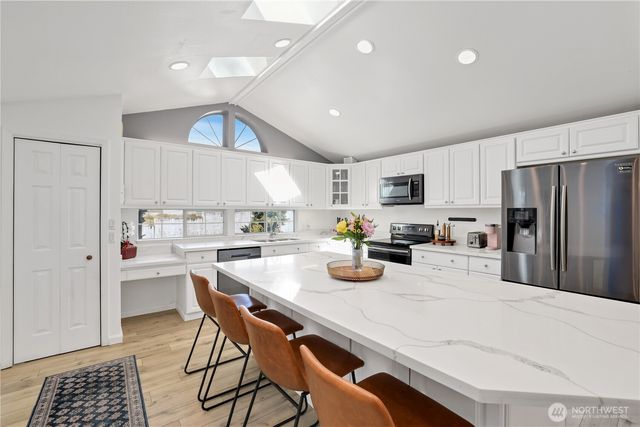 822 S Winnifred Street, Tacoma, WA 98465