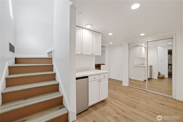 822 S Winnifred Street, Tacoma, WA 98465