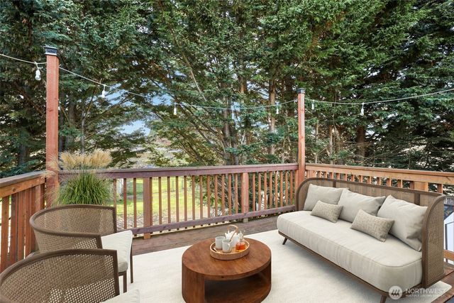 822 S Winnifred Street, Tacoma, WA 98465