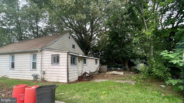 71 POPLAR ST, Penns Grove, NJ 08069