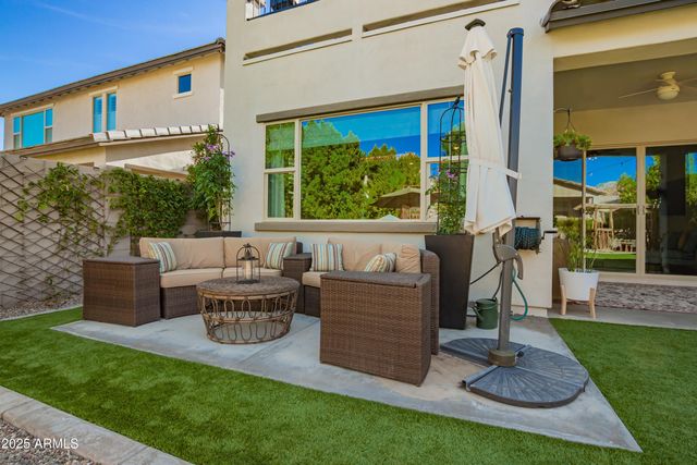 21164 W MINNEZONA Avenue, Buckeye, AZ 85396
