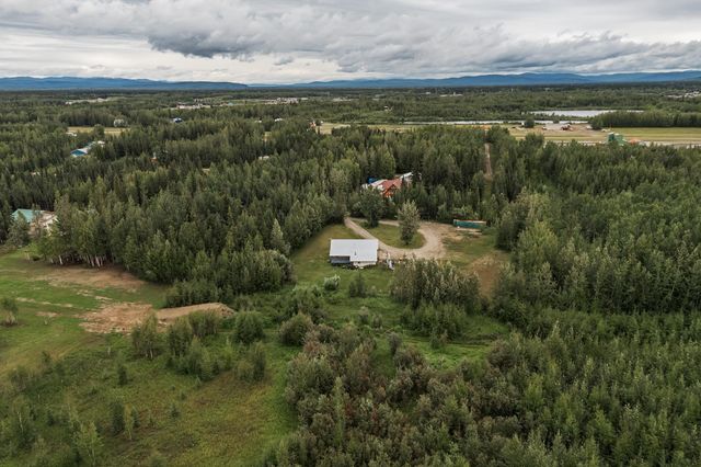 2415 PIPER STREET, North Pole, AK 99705