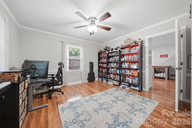 115 WEDGEWOOD Drive, Morganton, NC 28655