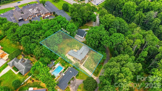 115 WEDGEWOOD Drive, Morganton, NC 28655