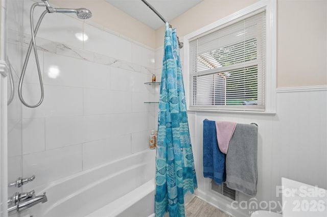 115 WEDGEWOOD Drive, Morganton, NC 28655