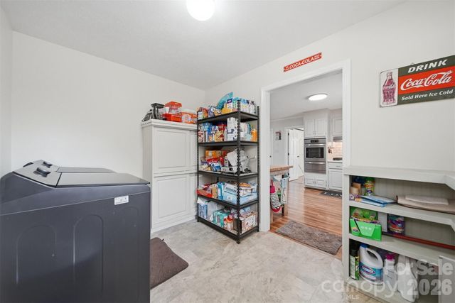 115 WEDGEWOOD Drive, Morganton, NC 28655