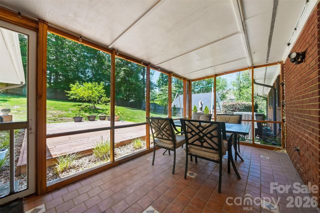 115 WEDGEWOOD Drive, Morganton, NC 28655