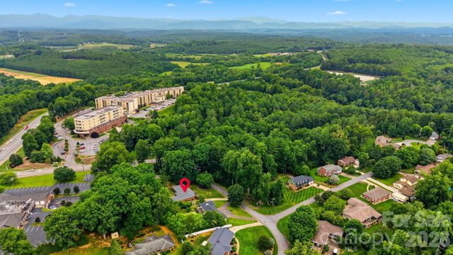 115 WEDGEWOOD Drive, Morganton, NC 28655