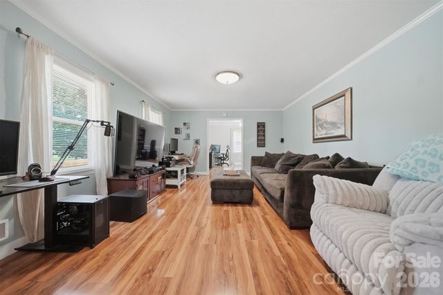 115 WEDGEWOOD Drive, Morganton, NC 28655