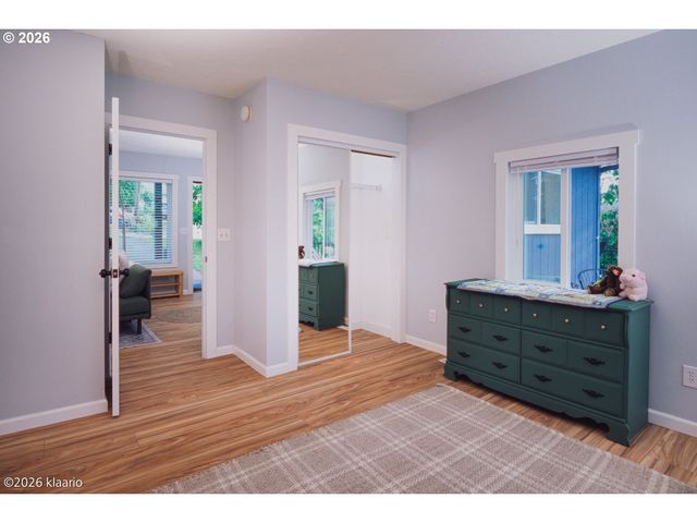 4611 Sw Vacuna St, Portland, OR 97219