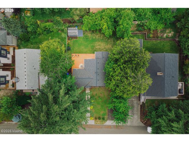 4611 Sw Vacuna St, Portland, OR 97219