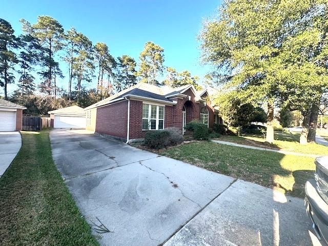 25807 Sarah Springs Court, Spring, TX 77373