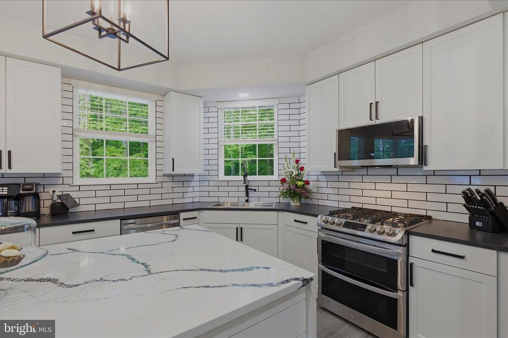 Image 14 of property listing at 1700 DARES BEACH RD, Prince Frederick, MD 20678