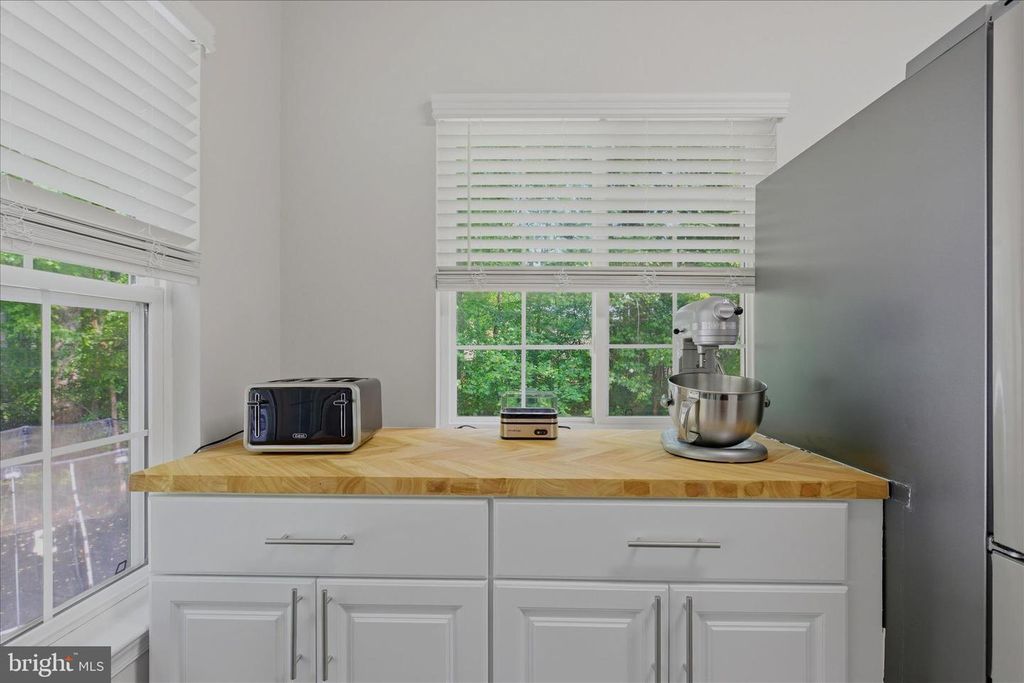 Image 21 of property listing at 1700 DARES BEACH RD, Prince Frederick, MD 20678