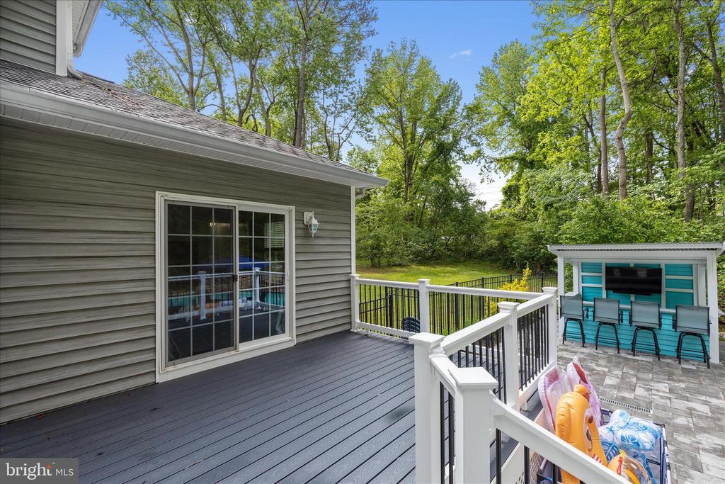 Image 65 of property listing at 1700 DARES BEACH RD, Prince Frederick, MD 20678