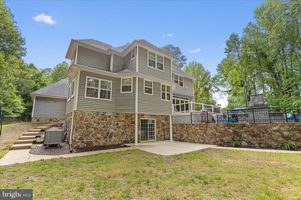 Image 68 of property listing at 1700 DARES BEACH RD, Prince Frederick, MD 20678