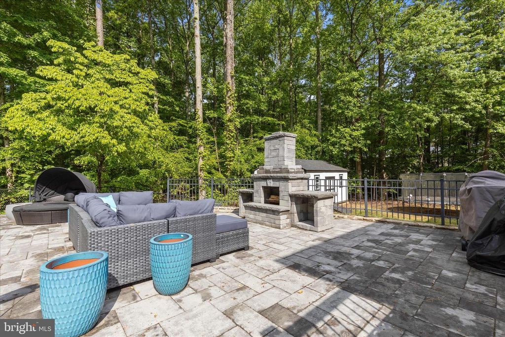 Image 70 of property listing at 1700 DARES BEACH RD, Prince Frederick, MD 20678