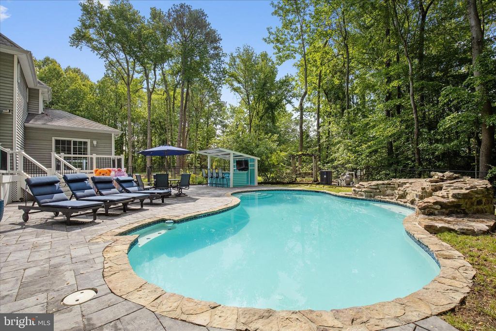 Image 71 of property listing at 1700 DARES BEACH RD, Prince Frederick, MD 20678
