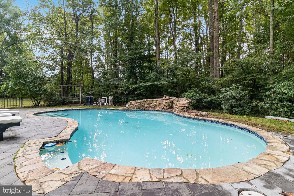 Image 74 of property listing at 1700 DARES BEACH RD, Prince Frederick, MD 20678