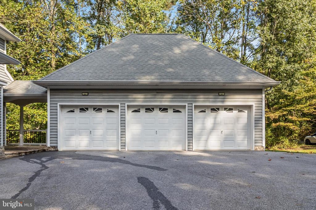 Image 89 of property listing at 1700 DARES BEACH RD, Prince Frederick, MD 20678