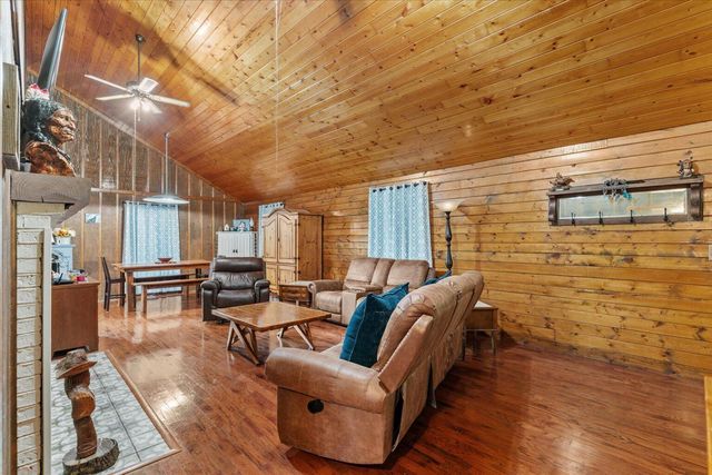 5120 Cleveland Highway, Cohutta, GA 30710