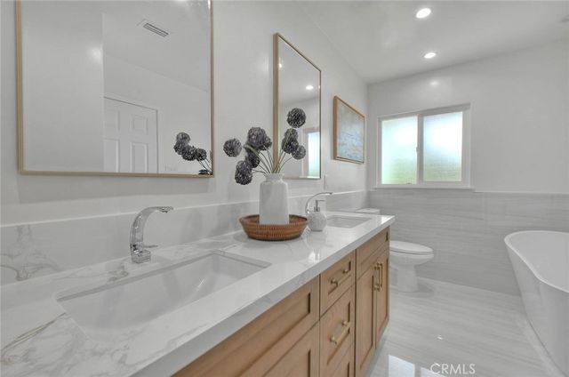 4701 Don Miguel, Los Angeles, CA 90008
