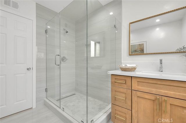 4701 Don Miguel, Los Angeles, CA 90008