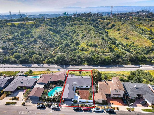4701 Don Miguel, Los Angeles, CA 90008